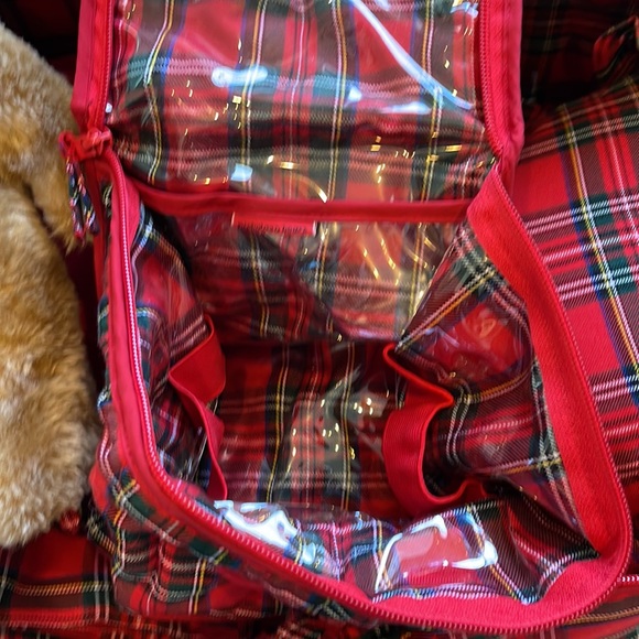 Nicholas Bear Baby Gift Set. - Picture 6 of 7